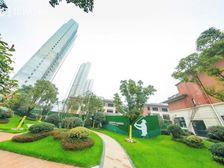 碧桂园高尔夫花园5室2厅东南