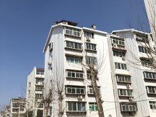 济钢新村东区两室一厅 三层 出行方便