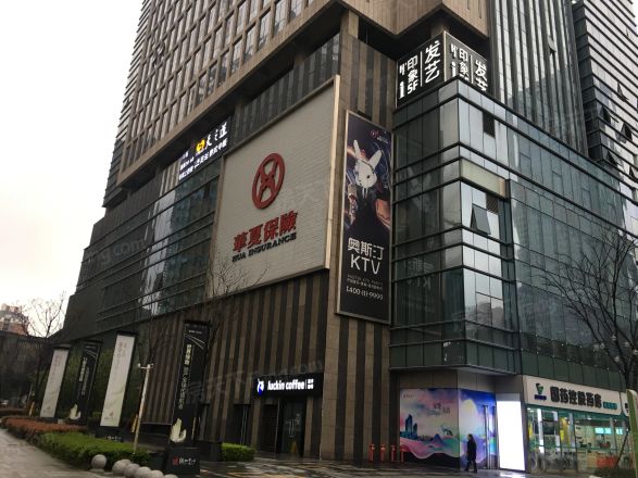 绿地中心公寓实景图