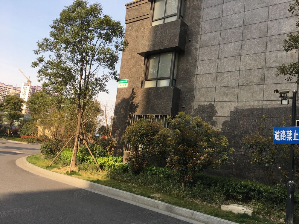 小区相关图