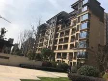 近地铁,产权清晰 电梯房,无抵押,店长力推