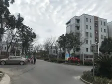 满五年,两房朝南,大横厅,得房率高,轨交近