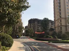 近地铁 中间楼层,无抵押 产权清晰 必看好房