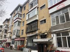 房子是理工家属楼三室一厅户型较好