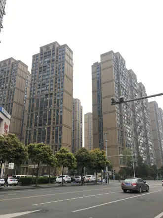 绿地锦天府别墅实景图