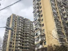 电梯中区,朝南一房,采光不挡,停车方便,生活便利