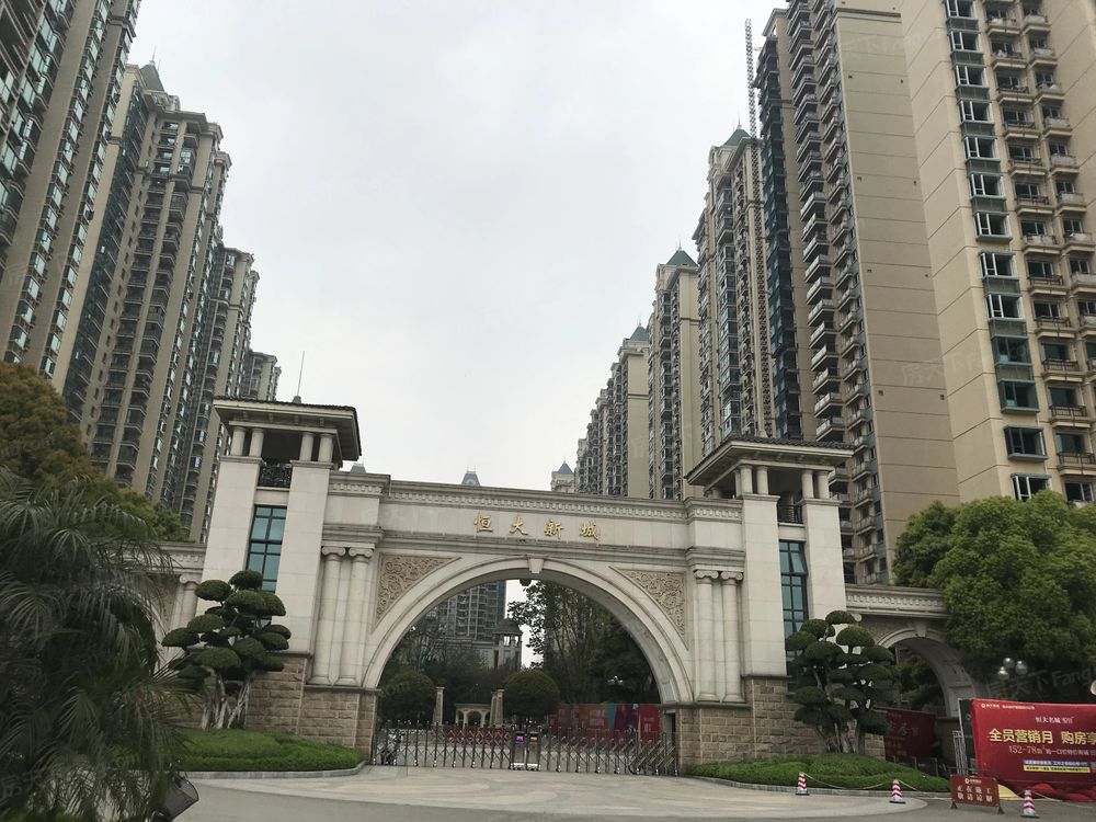小区相关图
