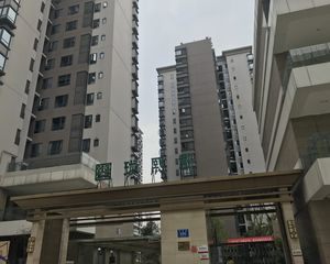 珑熙郡3室1厅西南