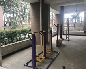 泰基花溪谷3室1厅东南