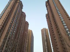 管外金锣湾鸿福园精装修中间楼层两房地铁口