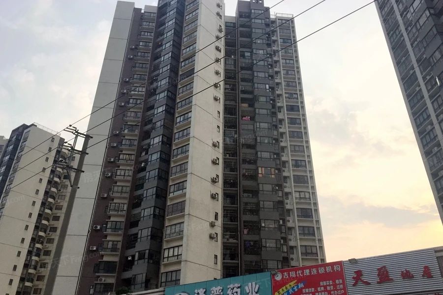 小区相关图