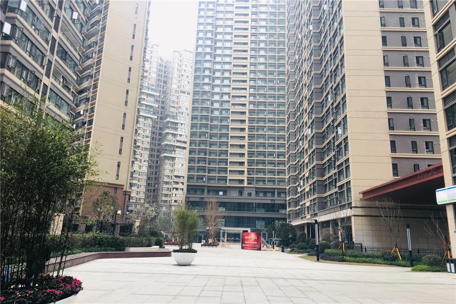 小区相关图