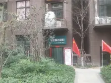 精装修通透大三房,独户露台花园,独自享用