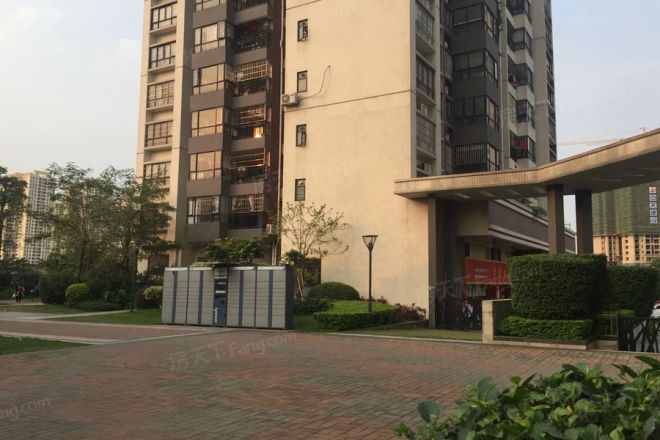 合峰东岸名苑实景图