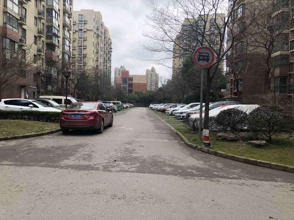 小区相关图