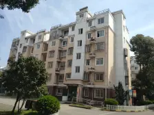 此房手续齐全,格局好,采光好,无遮挡,出行方便