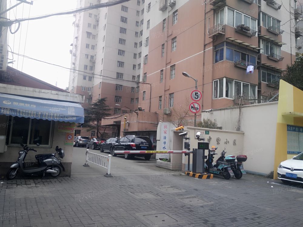 小区相关图