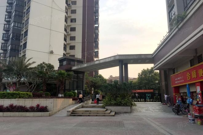 合峰东岸名苑实景图