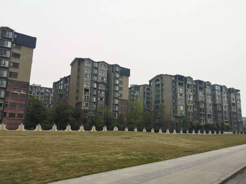 小区相关图