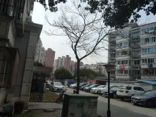 南北通透,一梯两户,小区中心位置,不靠近马路