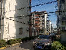 满五少税费南北通透,楼层好,视野宽阔,采光充足