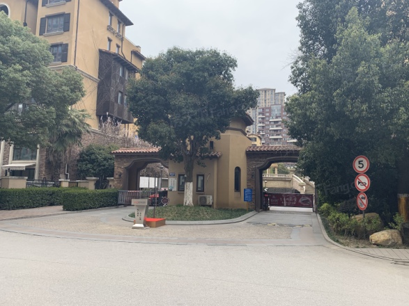 融科玖玖城实景图