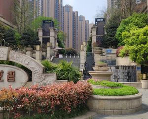 玺龙湾3室2厅东南