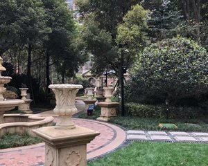 中德英伦世邦K区4室2厅北