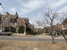 户型方正,采光好,产权清晰,可贷款,业主诚心卖。