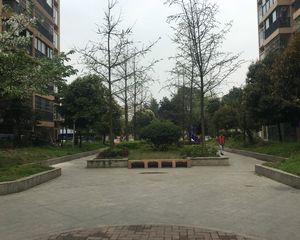 丽水澜庭A区1室1厅西南