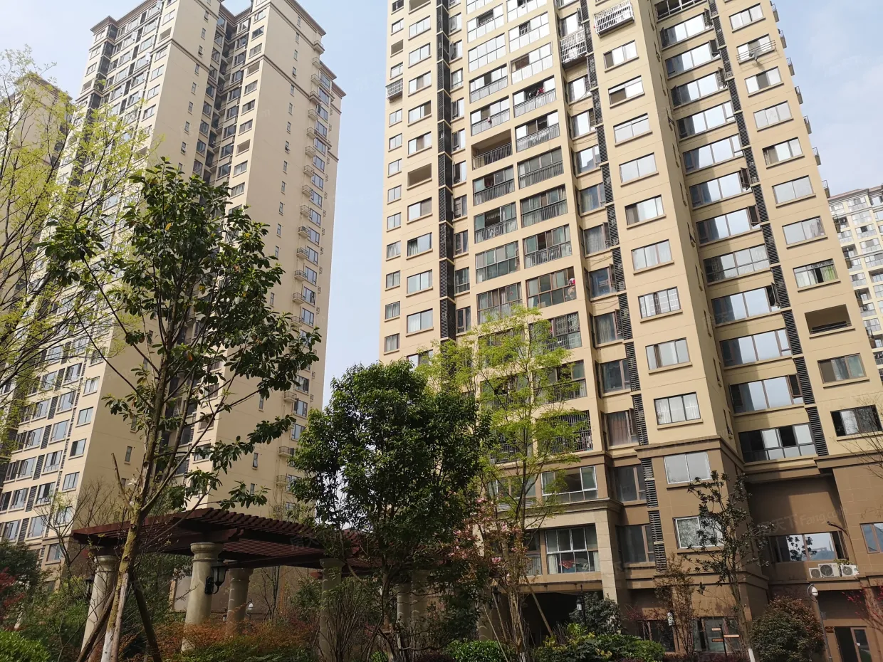 【成都龙光君悦华庭小区,二手房,租房】- 成都房天下