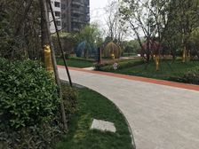 龙湖金楠天街1室0厅东南