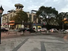 法式外观+次新房+大面宽+一楼有长辈房+精装修+带电梯