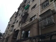 中间楼层,小区做过美丽家园,准地铁19号线