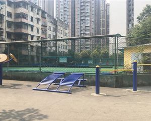 万科金色乐府3室1厅西北