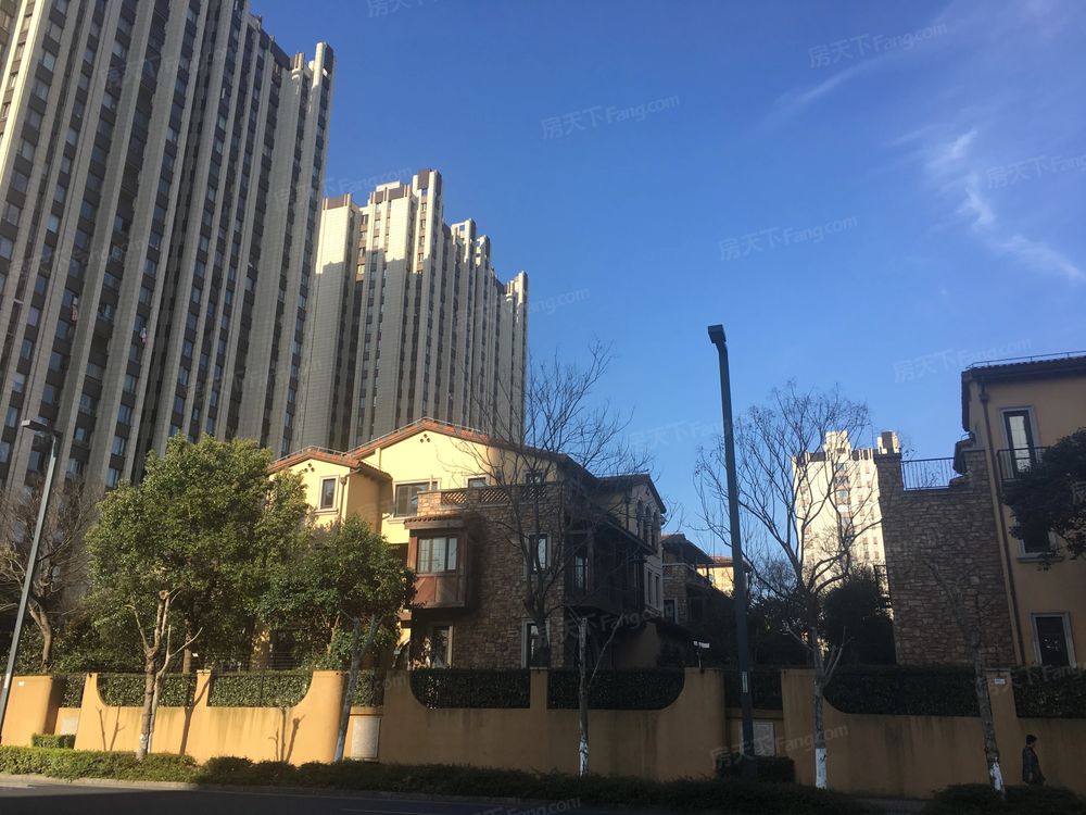 小区相关图