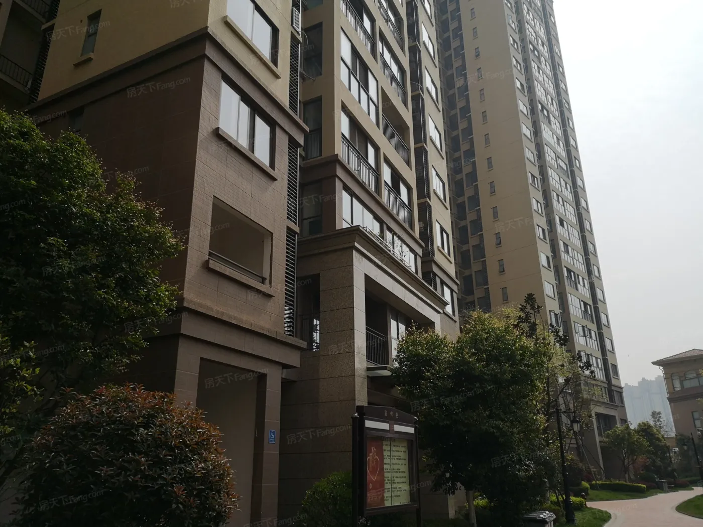 龙光君悦华庭户型图,样板间图,装修效果图,实景图-成都房天下