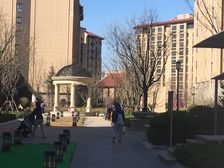 苏庄地铁旁,蓝光海悦城,配套成熟社区,东西通透两居室花园洋房