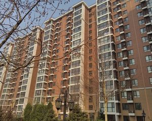 单位干部楼总高9层带电梯中间楼层地铁600米