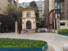 新希望皇冠国际 5室2厅 东南