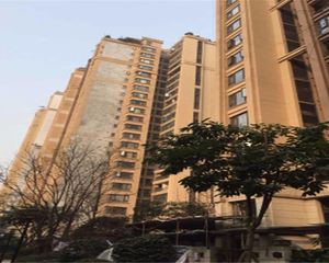 天祥广场尚府 4室2厅 东