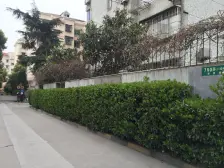 停车方便,诚意出售,19号线地铁口在建,精装修