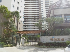 急售 中铁城悠岚湖 横厅两房 视野开阔 大阳台方方正正