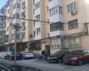 科技园区·育仁里小区·3室·1厅