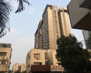 东逸湾 4室2厅 南