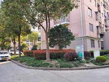 此房手续齐全,格局好,采光好,无遮挡,出行方便