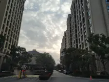 东方鸿璟3室南朝向660.00万元/套出售