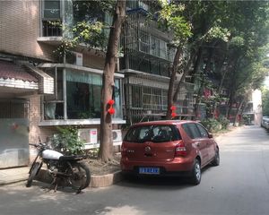 东晖花园三期3室1厅南
