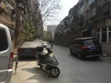 海滩街一号院 4室1厅 南