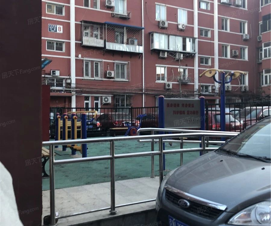 小区相关图
